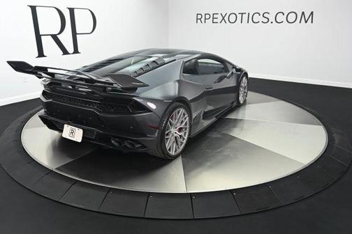 Gray 2015 Lamborghini Huracan LP610-4