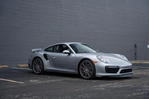 2017 Porsche 911 Turbo