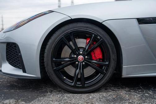 2017 Jaguar F-TYPE SVR