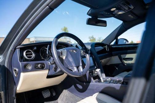 2016 Bentley Flying Spur V8