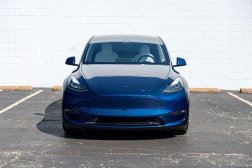 2024 Tesla Model Y Performance