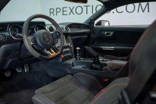 2018 Ford Shelby GT350 Base