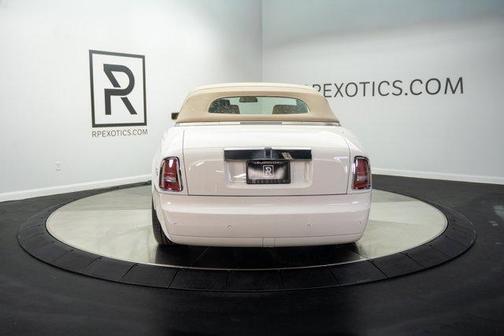 White 2009 Rolls-Royce Phantom Drophead Coupe