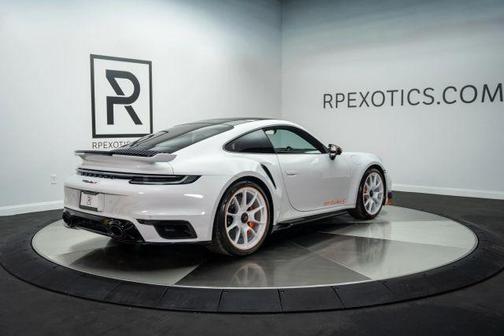 2022 Porsche 911 Turbo S