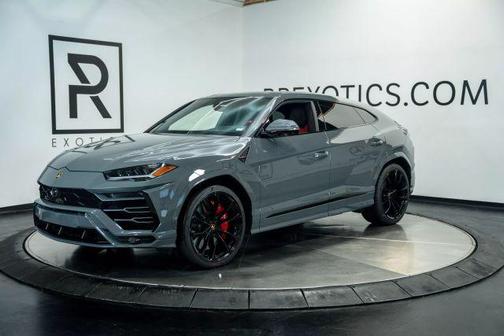 2022 Lamborghini Urus