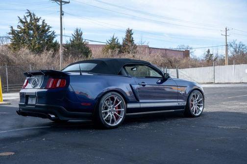 2012 Ford Shelby GT500 Base