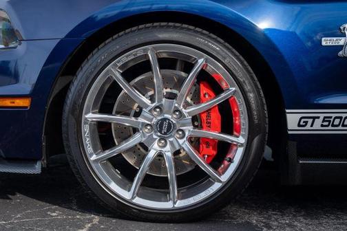 2012 Ford Shelby GT500 Base