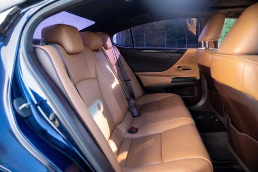 2020 Lexus ES 350 Base