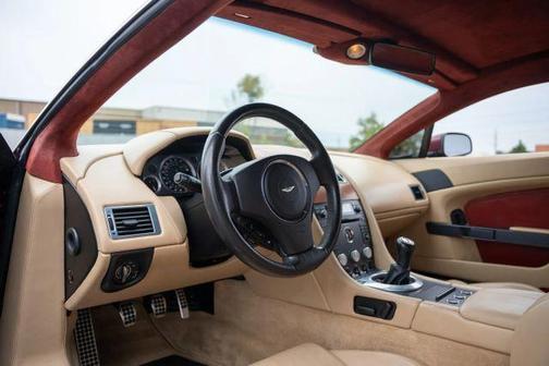 2006 Aston Martin V8 Vantage 