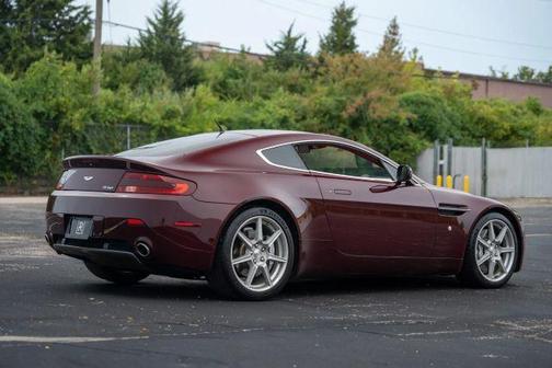 2006 Aston Martin V8 Vantage 