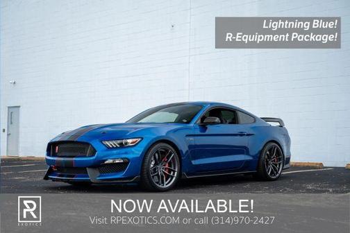 2017 Ford Shelby GT350 Base