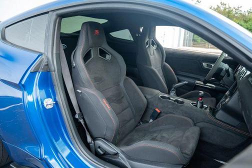 2017 Ford Shelby GT350 Base