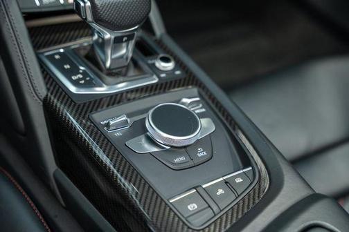 2020 Audi R8 5.2 V10 performance