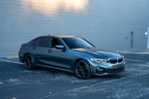 2022 BMW 330 i xDrive