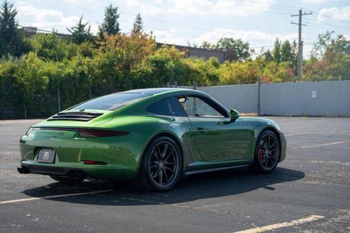 2014 Porsche 911 Carrera 4S