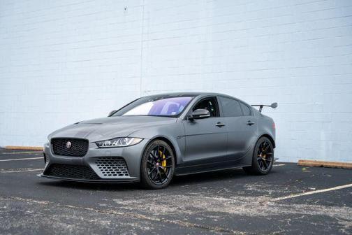 2019 Jaguar XE SV Project 8