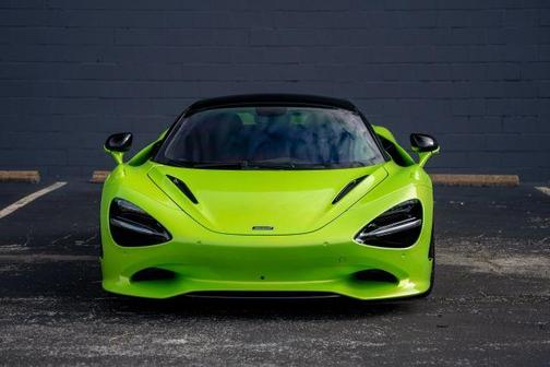 2024 McLaren 750S Base