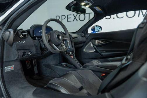 2018 McLaren 720S Luxury