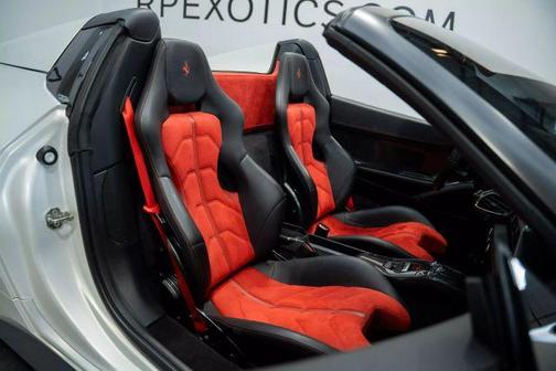 2013 Ferrari 458 Spider Base