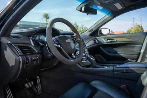 2017 Cadillac CTS-V Base