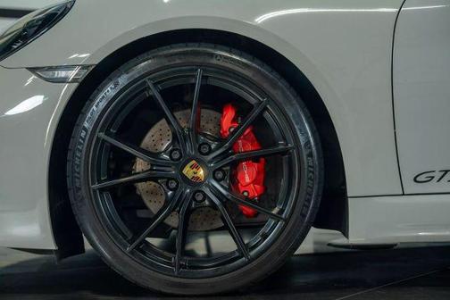 2018 Porsche 718 Cayman GTS