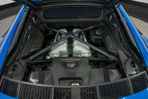 2018 Audi R8 5.2 quattro Plus
