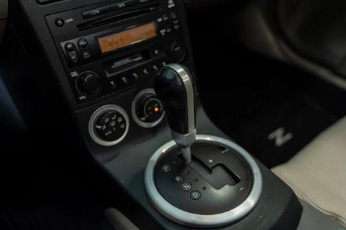 2004 Nissan 350Z Touring