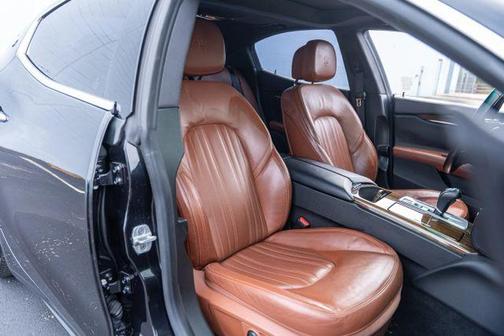 2014 Maserati Ghibli S Q4