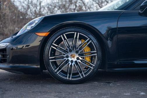 2015 Porsche 911 Turbo S