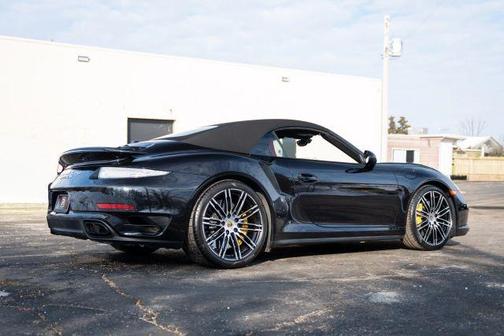 2015 Porsche 911 Turbo S