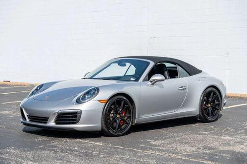 2017 Porsche 911 Carrera 4S