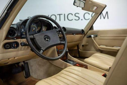 1985 Mercedes-Benz SL-Class 380SL