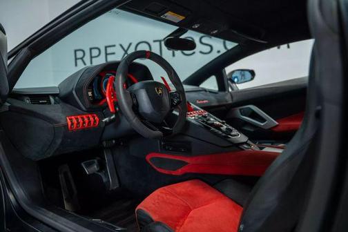 2012 Lamborghini Aventador LP700-4