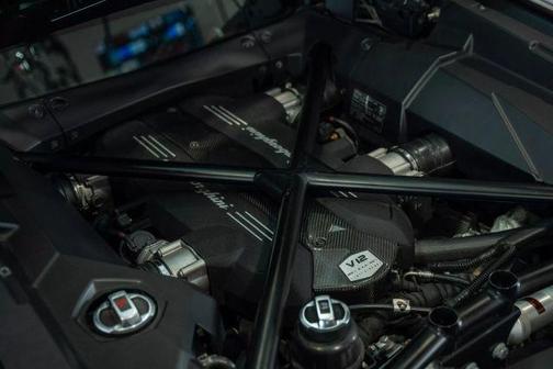 2012 Lamborghini Aventador LP700-4