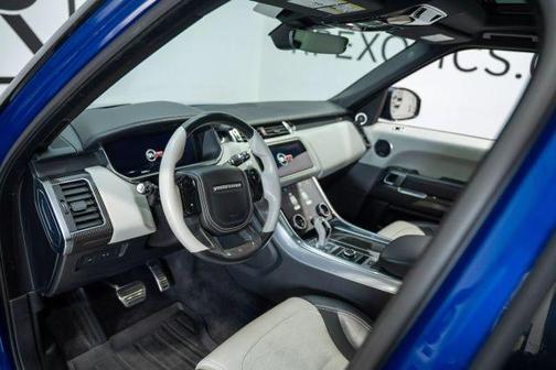 2021 Land Rover Range Rover Sport SVR Carbon Edition