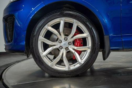 2021 Land Rover Range Rover Sport SVR Carbon Edition