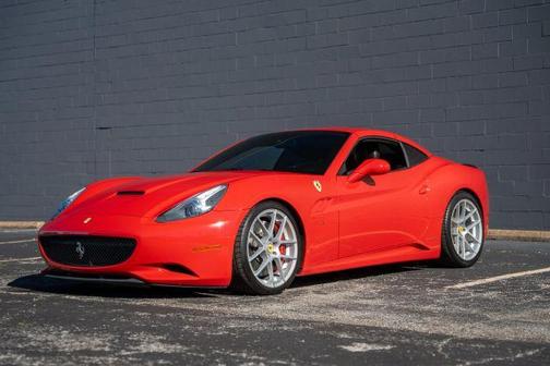 2013 Ferrari California Base