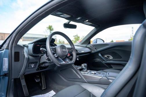 2023 Audi R8 5.2 V10 performance