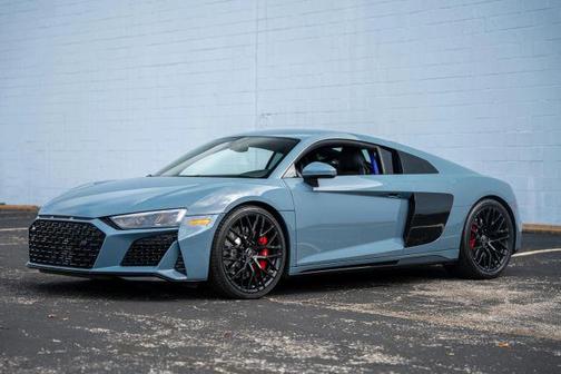 2023 Audi R8 5.2 V10 performance