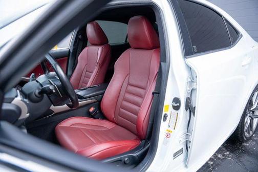 2018 Lexus IS 300 Base