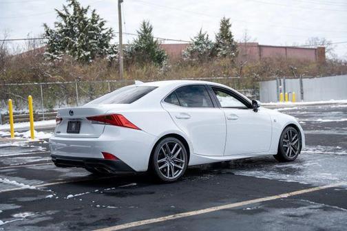 2018 Lexus IS 300 Base