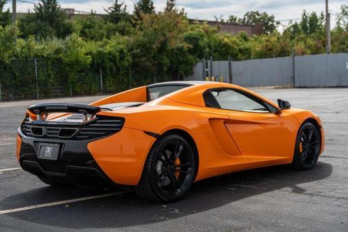 2013 McLaren MP4-12C Base