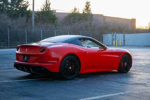 2015 Ferrari California T
