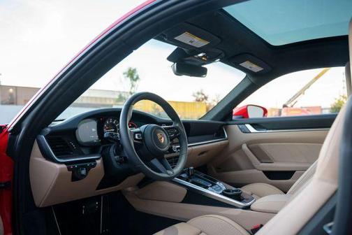 2025 Porsche 911 Turbo S