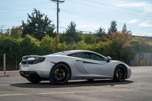 2012 McLaren MP4-12C Coupe