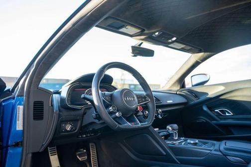 2017 Audi R8 5.2 quattro Plus