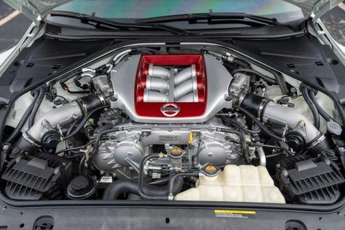 2021 Nissan GT-R Premium