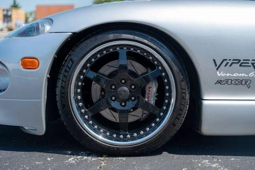 1999 Dodge Viper GTS