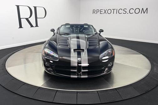 Viper Black 2008 Dodge Viper SRT-10