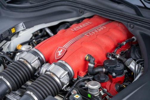 2014 Ferrari California Base
